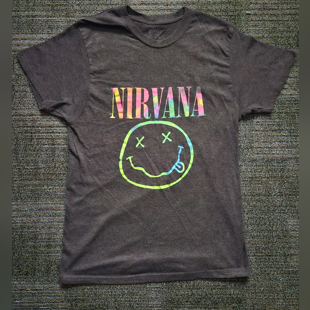 NIRVANA Kids Tee - Grey with Rainbow Logo